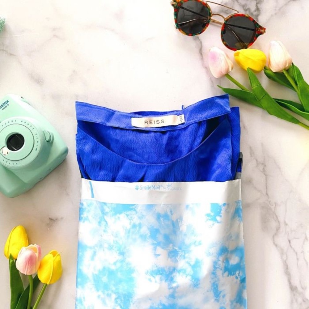 Cloud Tie Dye Poly Mailers 10x13 Pack of 25 - Picture 2 of 3